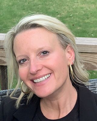 Courtney Glenn, LCSW — therapist in Decatur, GA